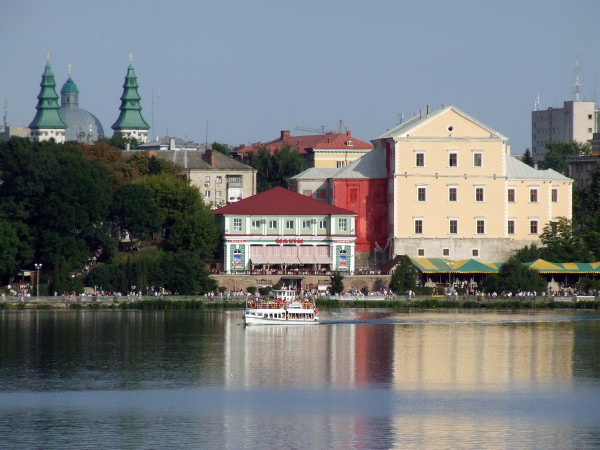 Image - Ternopil (city center).